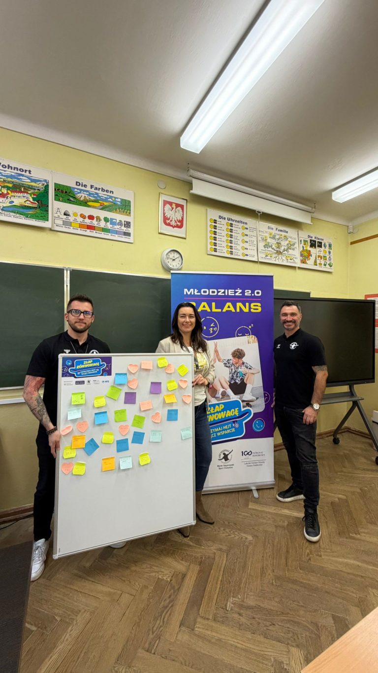 MŁODZIEŻ 2.0 – BALANS” wystartował! Pierwsze warsztaty w XVIII LO im. Jędrzeja Śniadeckiego w Łodzi